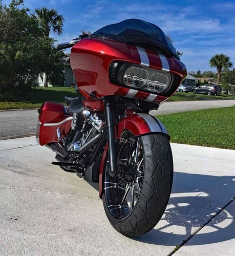 2014-2023  21 & 23-180           Road Hawg Wide Tire Kit